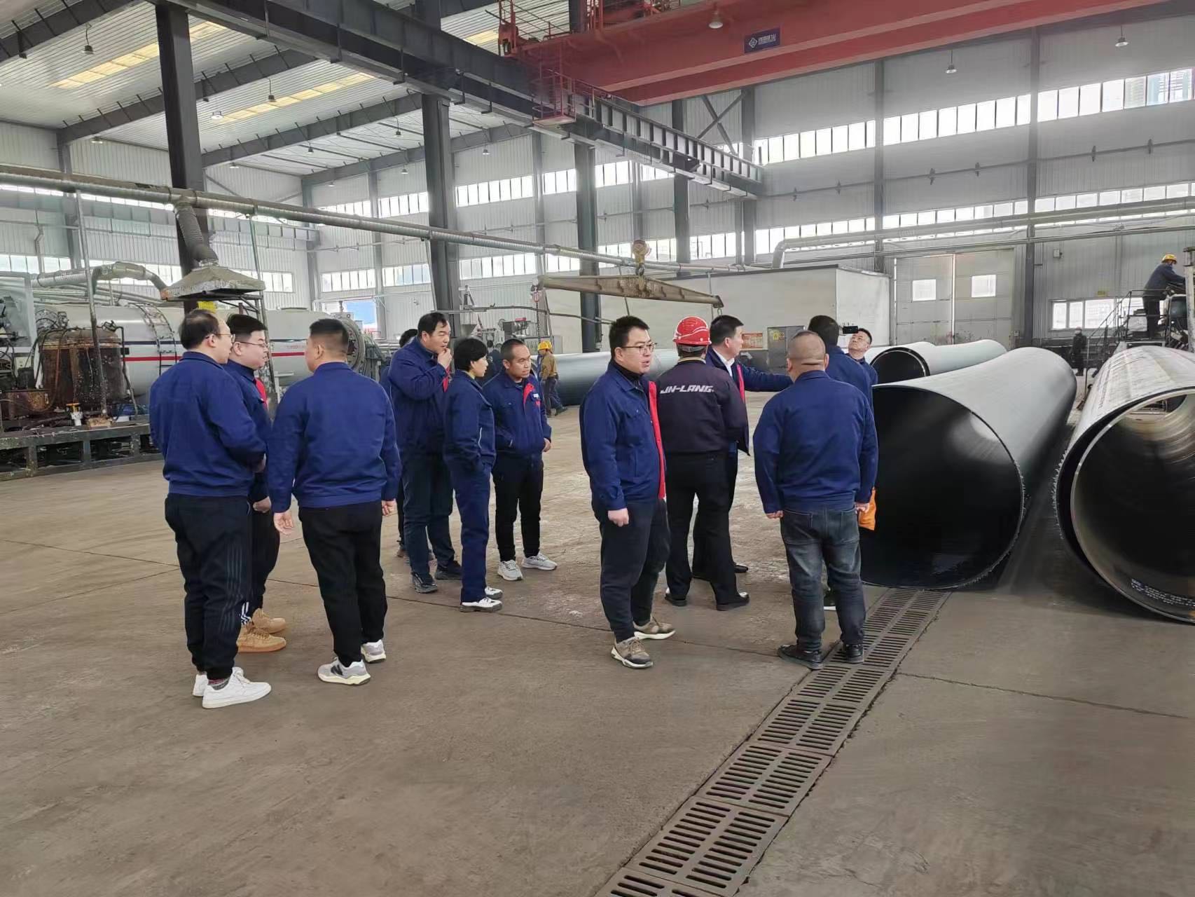 長(zhǎng)北保溫管廠交流學(xué)習(xí).jpg